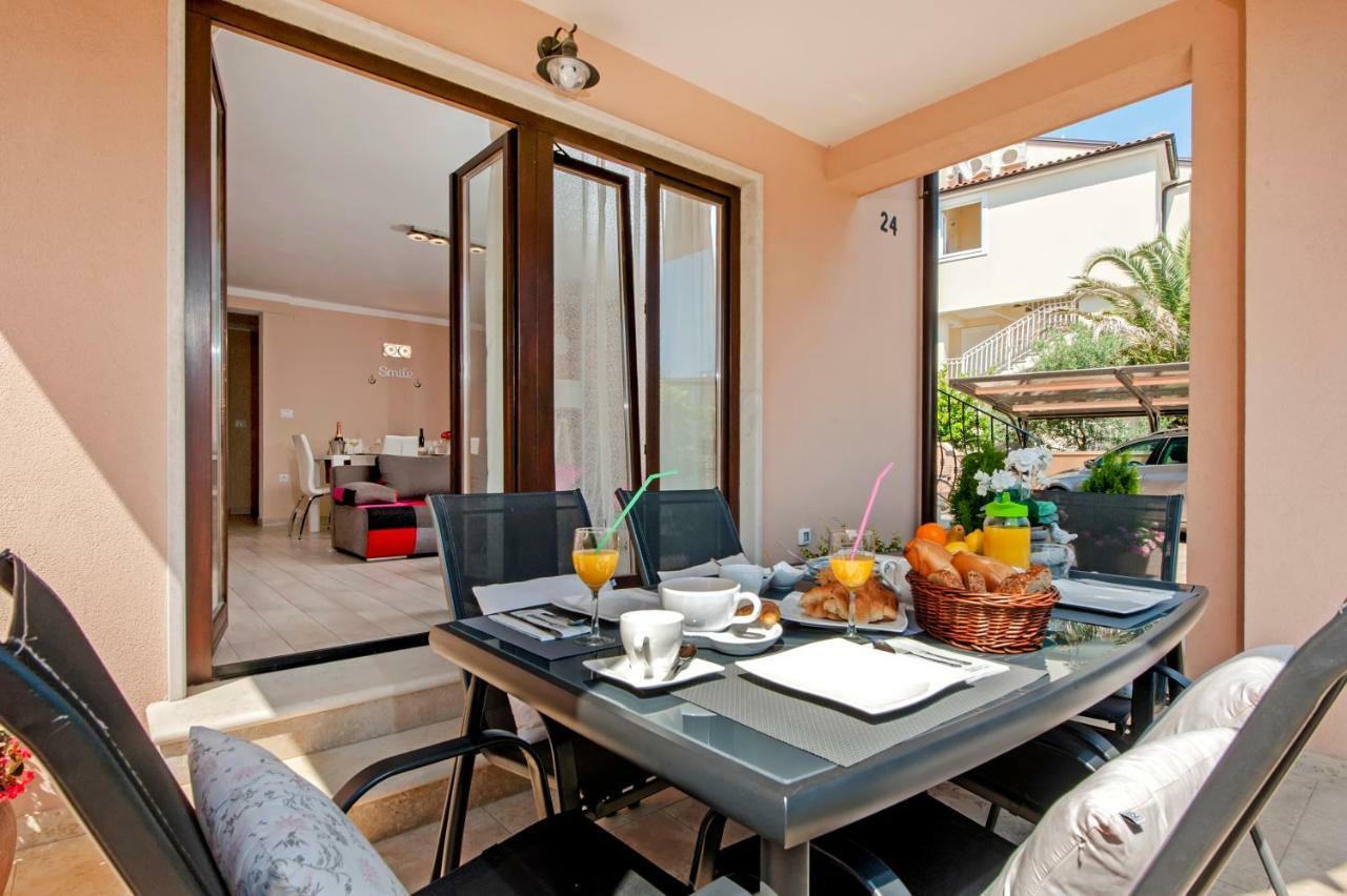 רוביני Apartment Villa Baric 4412 מראה חיצוני תמונה