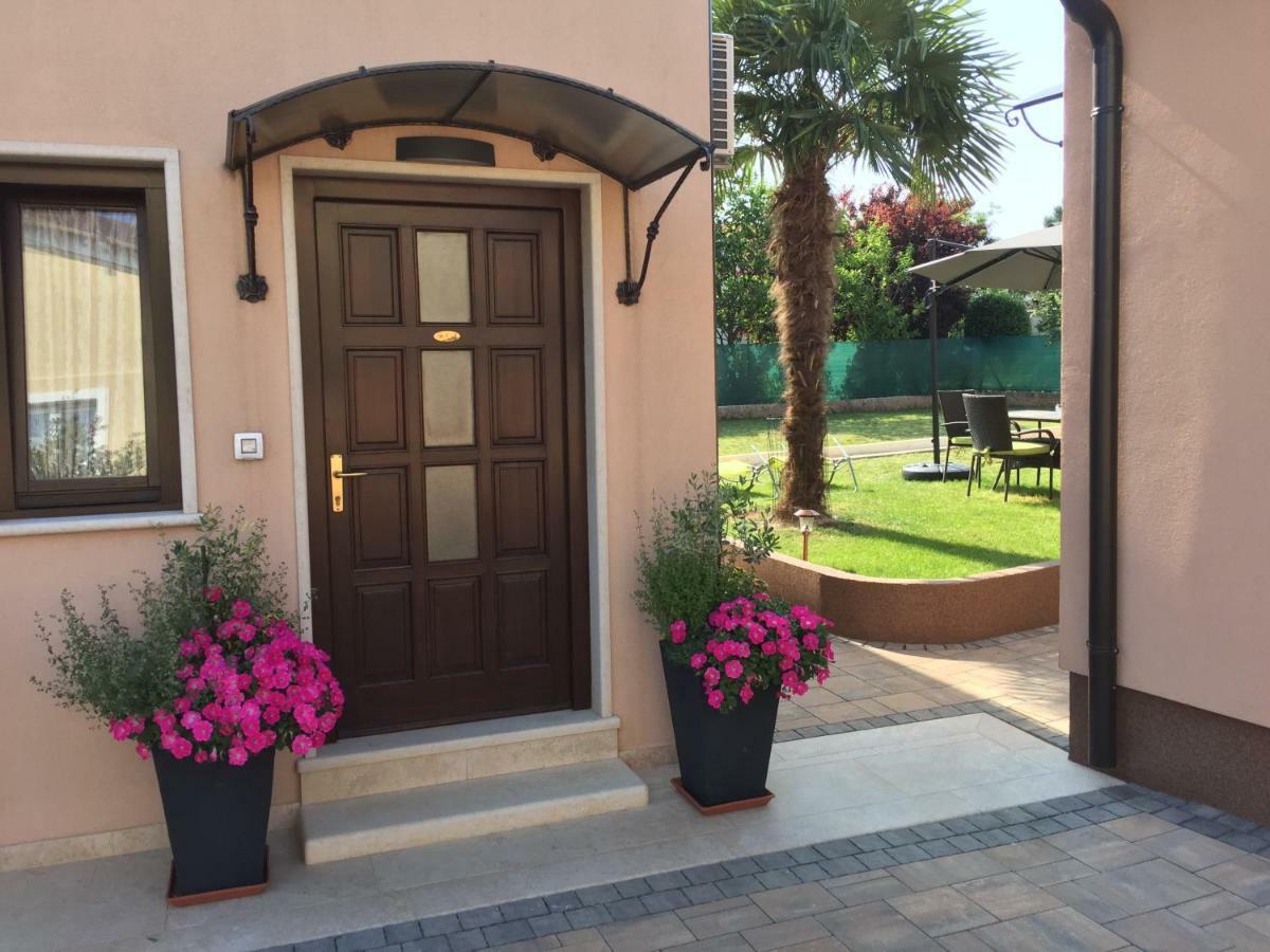 רוביני Apartment Villa Baric 4412 מראה חיצוני תמונה